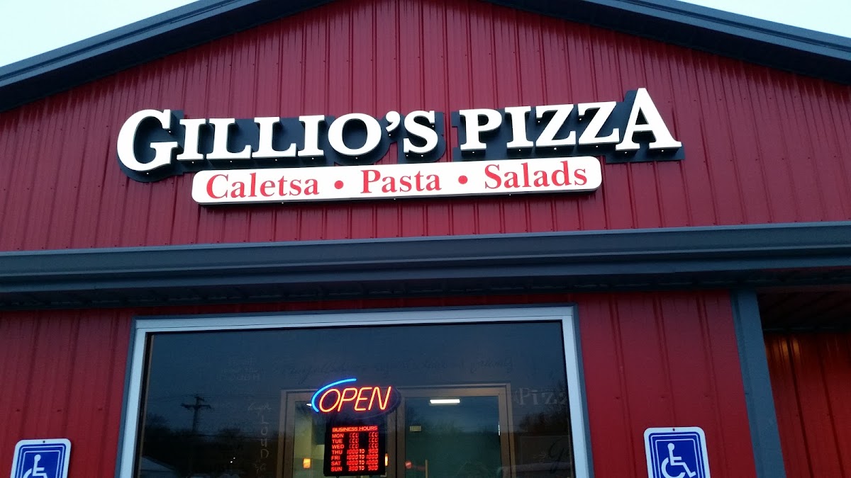 Gillio's Pizza-1